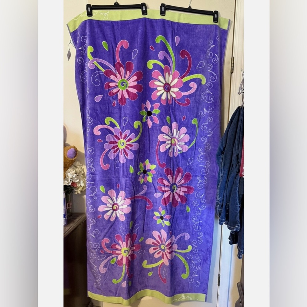 NWT Vera Bradley Purple Punch Beach Towel Retired Pattern Rare! 33” X 66”